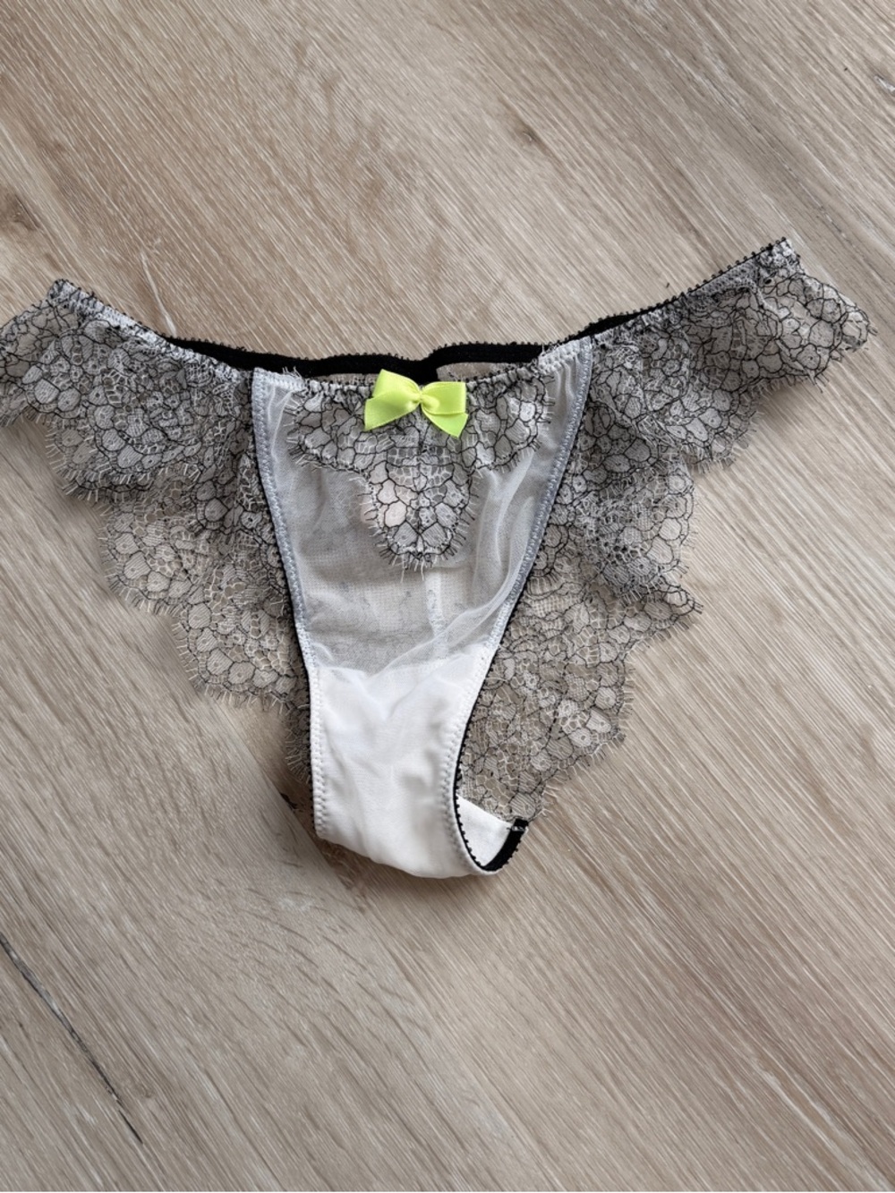 Victoria's Secret White & Black Lace Thong with Neon Yellow Bow